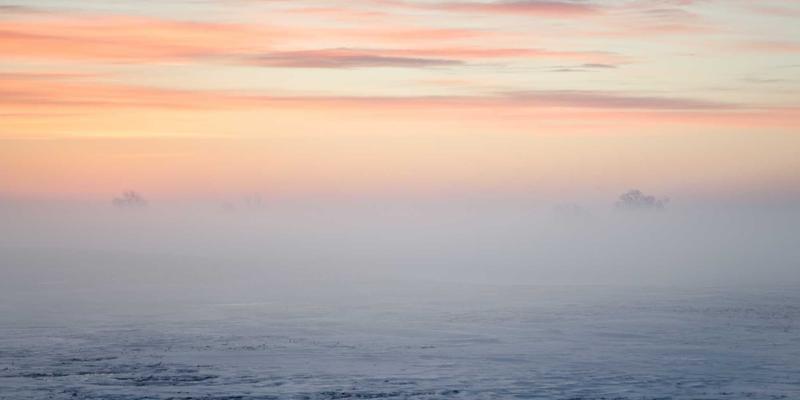 东方意境与数字光影：解析乔亚军视觉设计中的美学融合之道