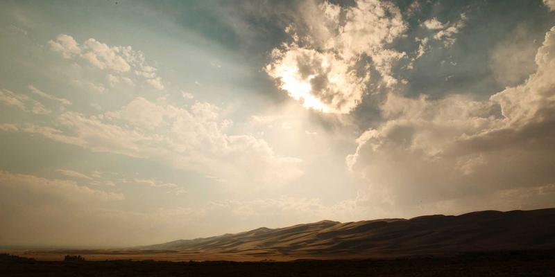 乔亚军18：艺术设计与视觉设计的创新融合与作品展示