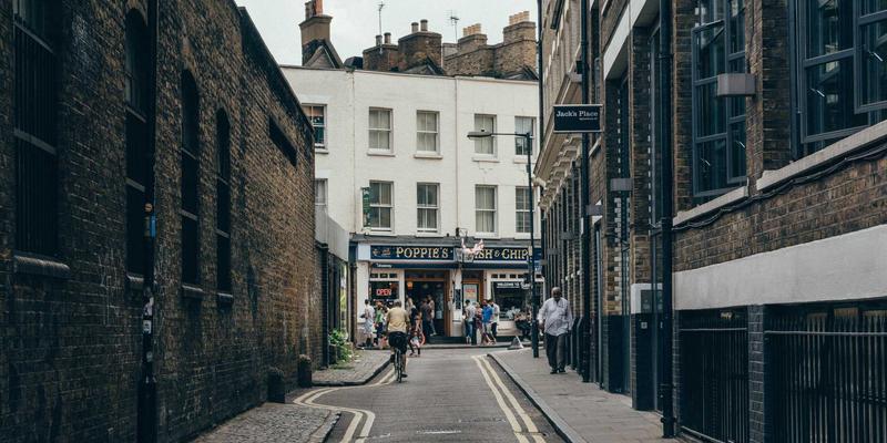 乔亚军76：创意设计的视觉叙事者，作品展示中的思想锋芒