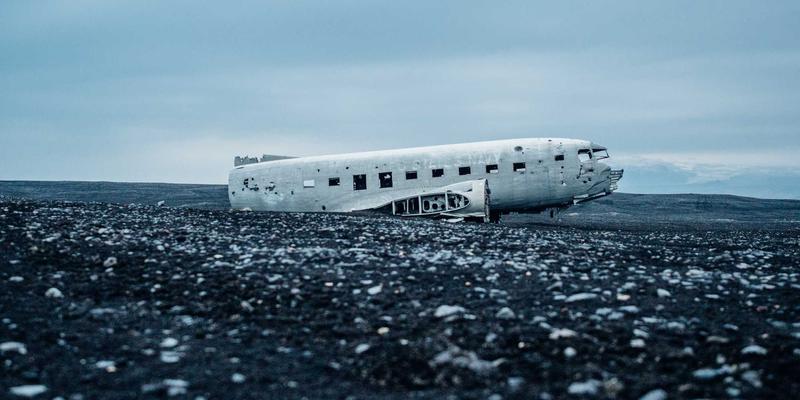 乔亚军97：在艺术设计与创意设计的交汇处，探寻当代设计的东方哲思