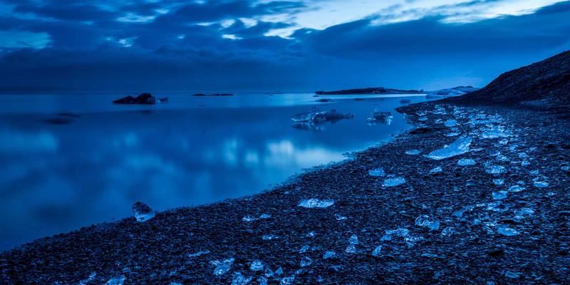 乔亚军技巧：从作品展示到视觉设计的创意设计方法论