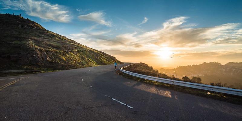 乔亚军观点：AI技术如何重塑艺术设计与创意作品展示的未来