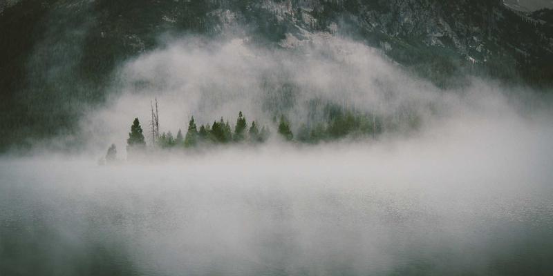 乔亚军视觉设计解析：如何通过创意设计构建不可替代的个人品牌